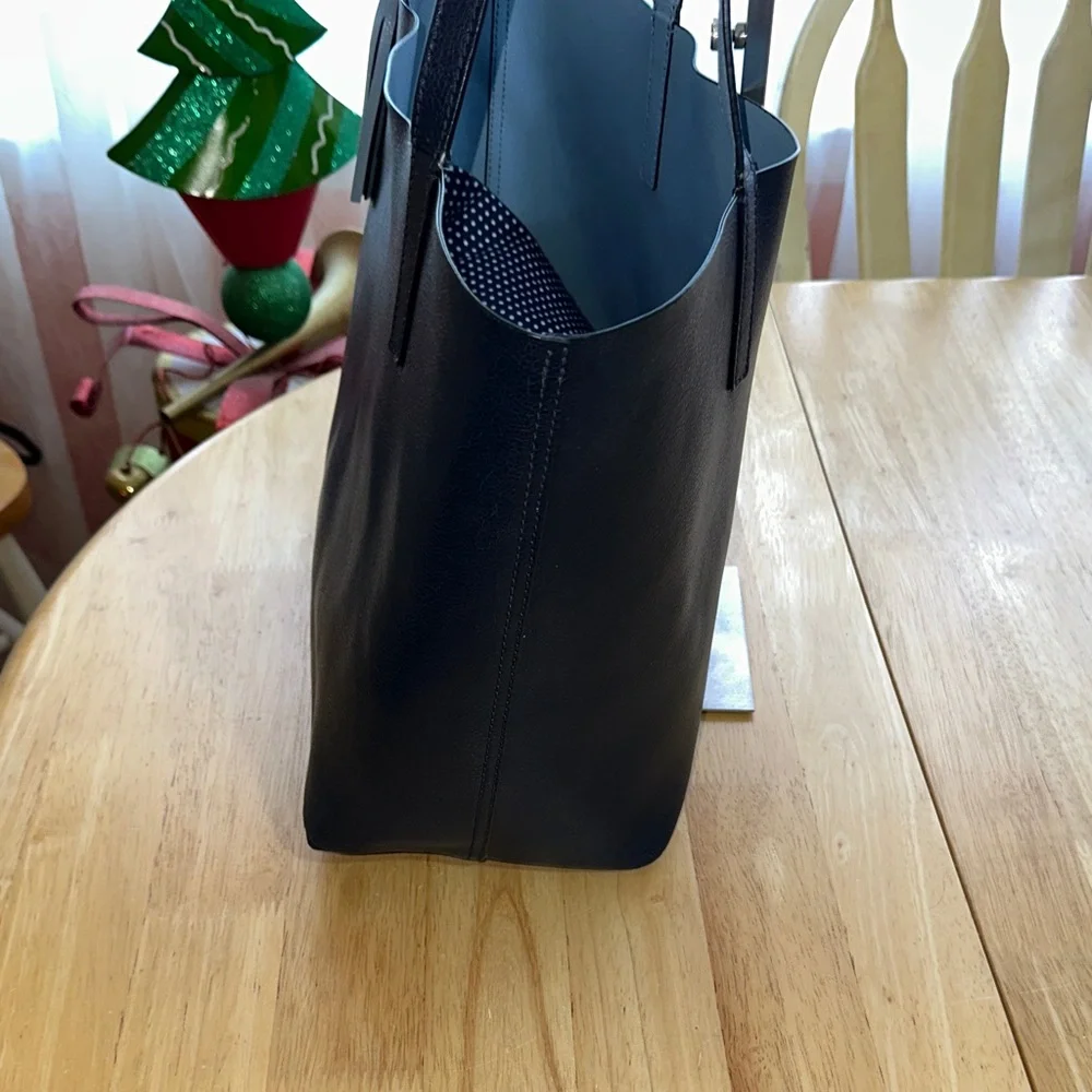 Kate Spade Reversible, Two Tote Blue Bag - Picture 14 of 16